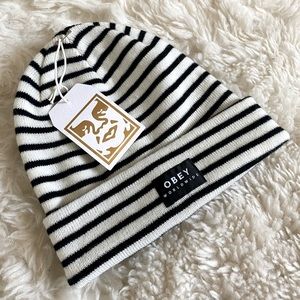 OBEY toque
